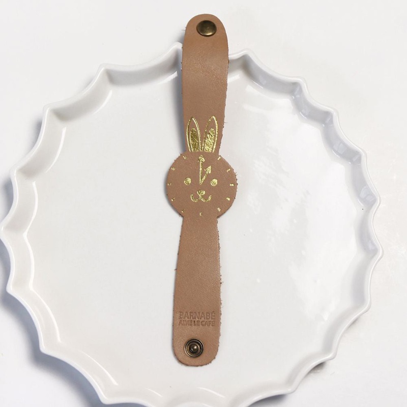 Barnabe aime le caf Rabbit Watch Moka