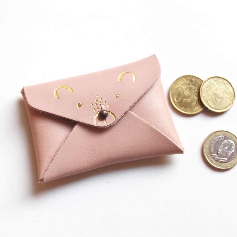 Barnabe aime le caf Bear Purse Sugar