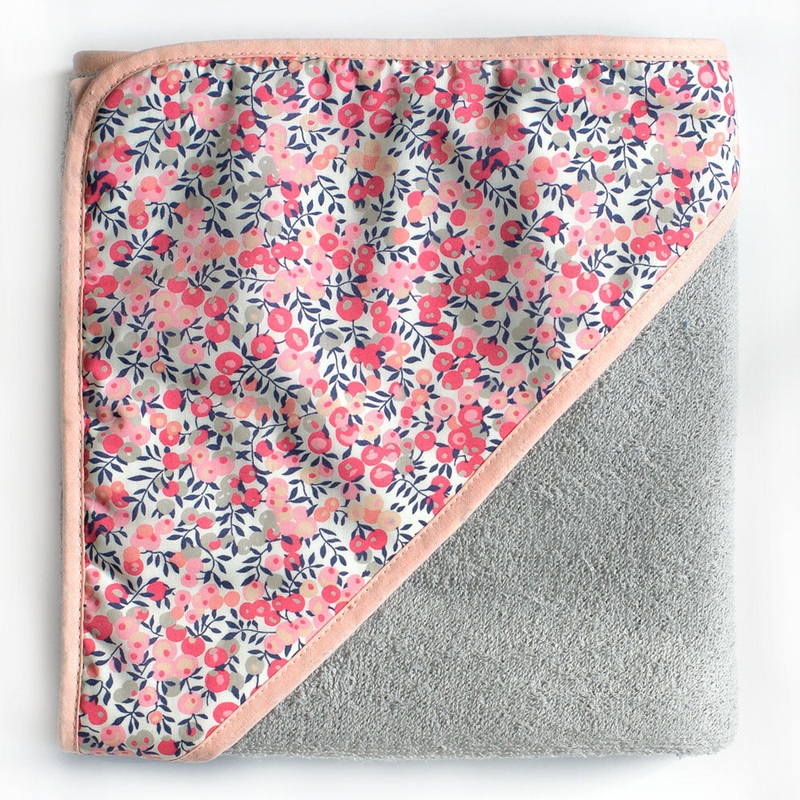 Barnabe aime le caf Bath Towel Rachel