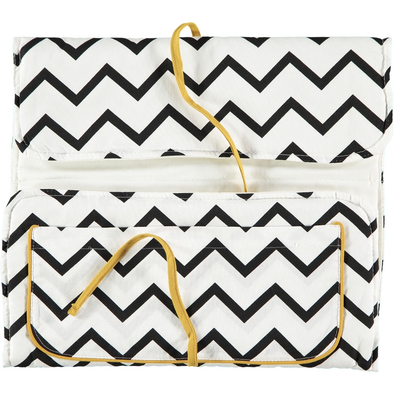 nobodinoz Changing Pad Zigzag Black