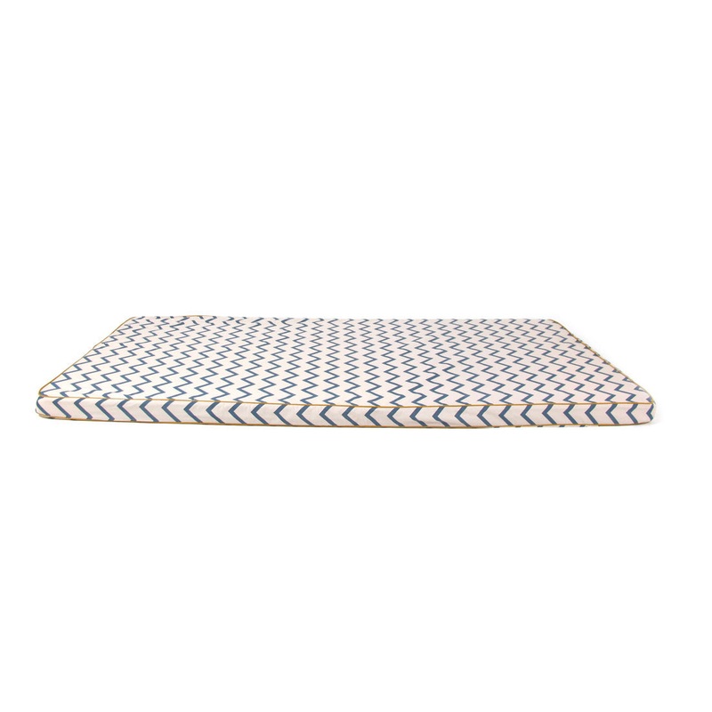 nobodinoz Mattress Zigzag Blue