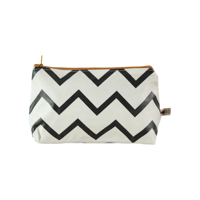 nobodinoz Pencil Case Capri Zigzag Black
