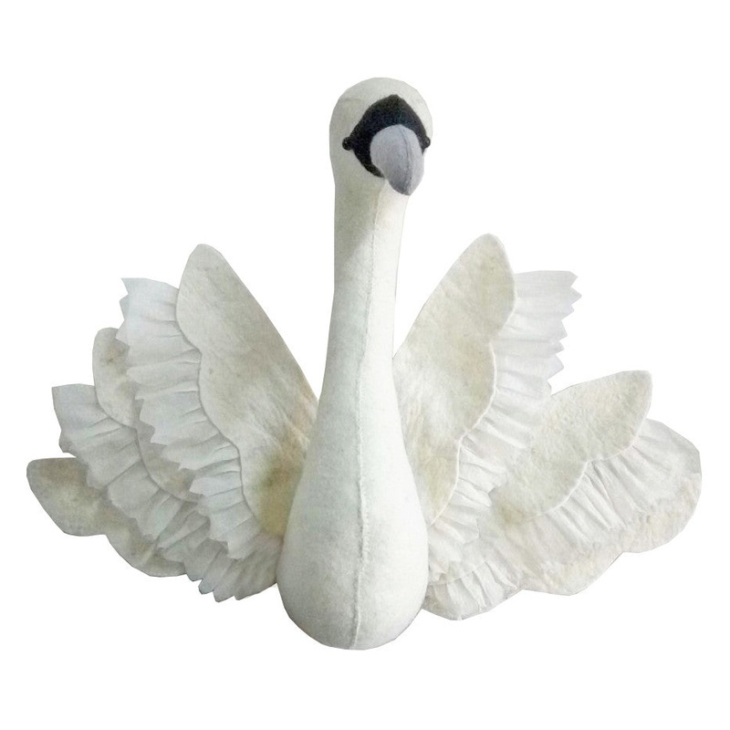Fiona Walker England Swan with Wings Wall Head