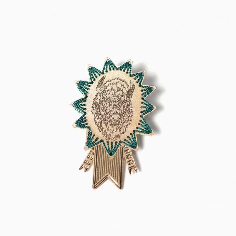 Titlee Bison Badge Brooch Vert/Green