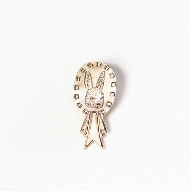 Titlee Bunny Badge Brooch