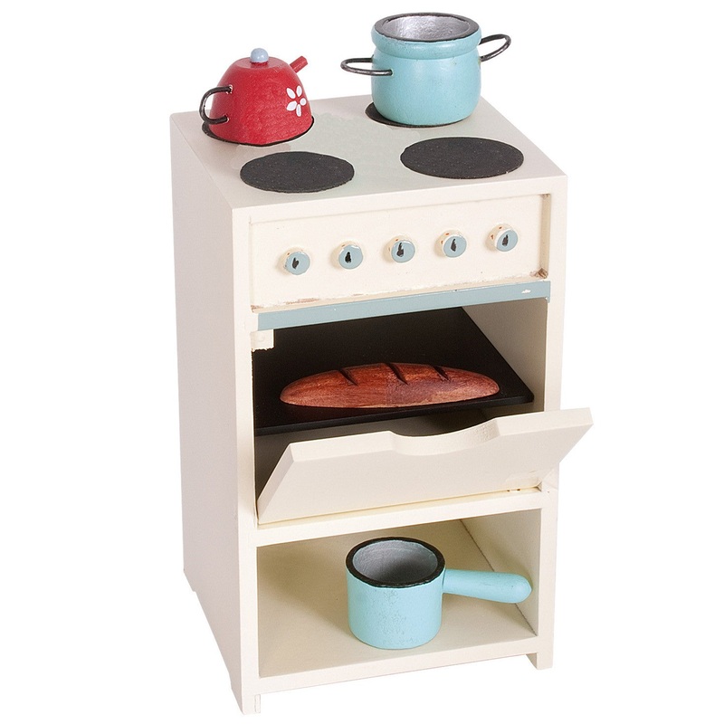 Maileg Stove with Utensils