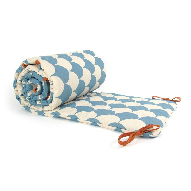 Nobodinoz Cot Bumper Blue Scales