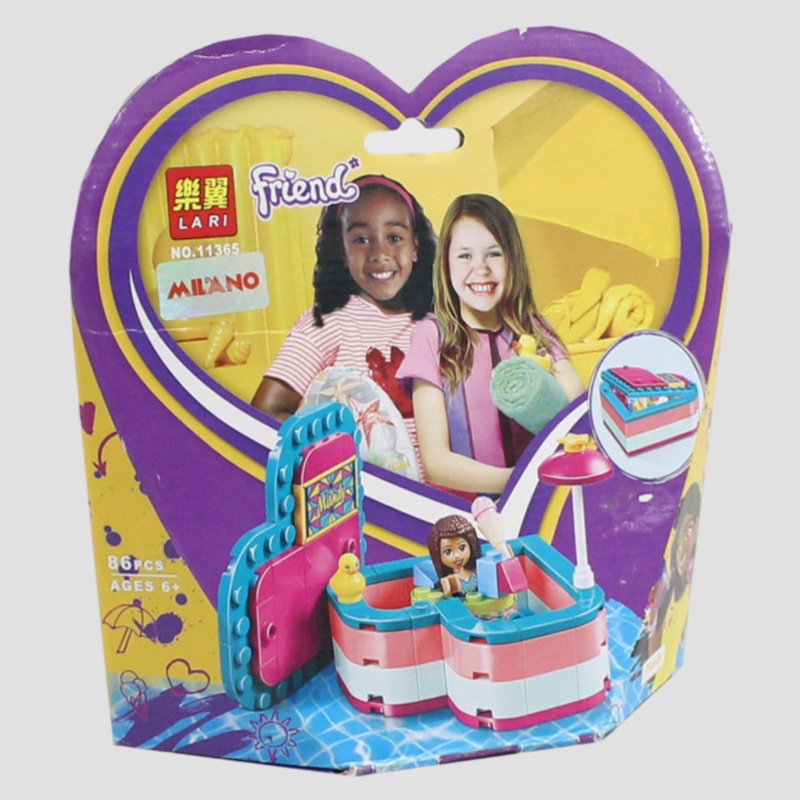 Lari Friends Andrea's Summer Heart Box - 86 Pieces