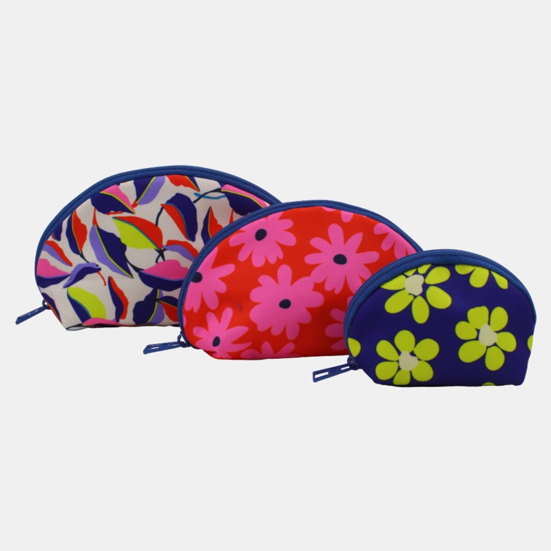 Retro Flowers Make-Up Round Bags
